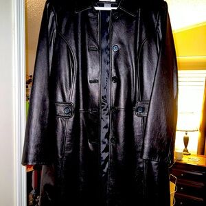 Womens Lamb Skin coat. Size large